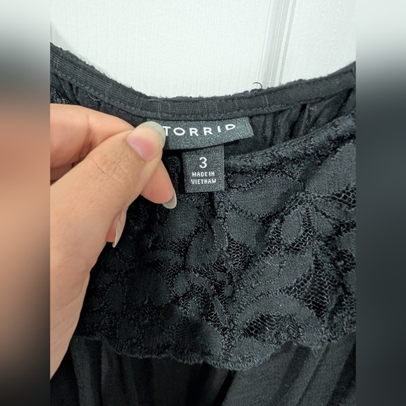 Torrid Deep Black Vintage Slub Corset Waist Babydoll Cami in Size 3 (22/24) - Picture 3 of 12